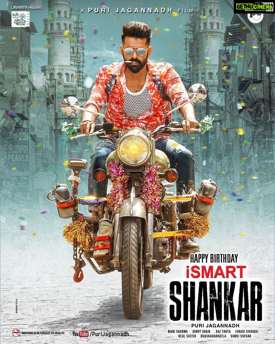 Charmy Kaur Instagram - Love u beast @ram_pothineni .. canβt wait to show everyone #iSmartShankarTeaser tomorrow at 10:30 am .. #HBDRaPo ππ @purijagannadh @puriconnects @nidhhiagerwal @nabhanatesh #PCfilm