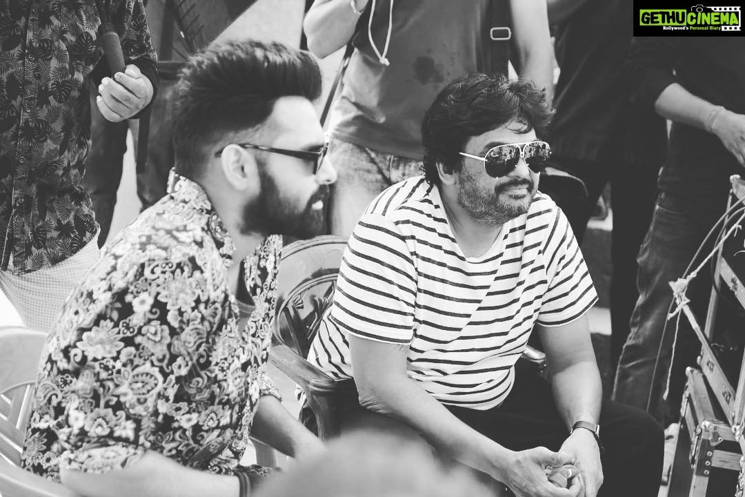 Charmy Kaur Instagram - We kick start our shoot in #Varanasi 💪🏻 #ismartshankar @ram_pothineni @purijagannadh @puriconnects #PCfilm Varanasi, India