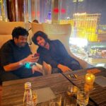 Charmy Kaur Instagram – Boys chilling in vegas before kick starting an intense schedule 💪🏻

#LIGER