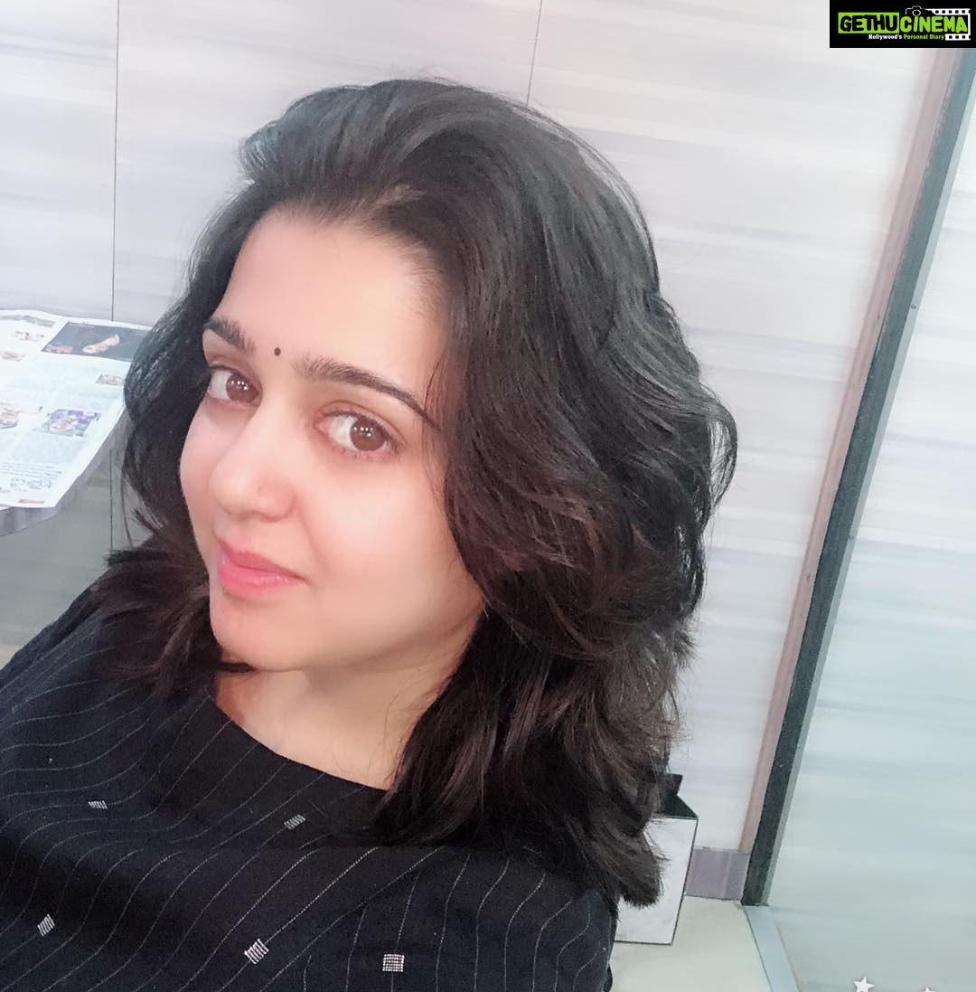 Charmy Kaur Instagram - #nocaption #nofilter #nomood 🤷🏼♀️ blaaaaaaahhhhhh 😝