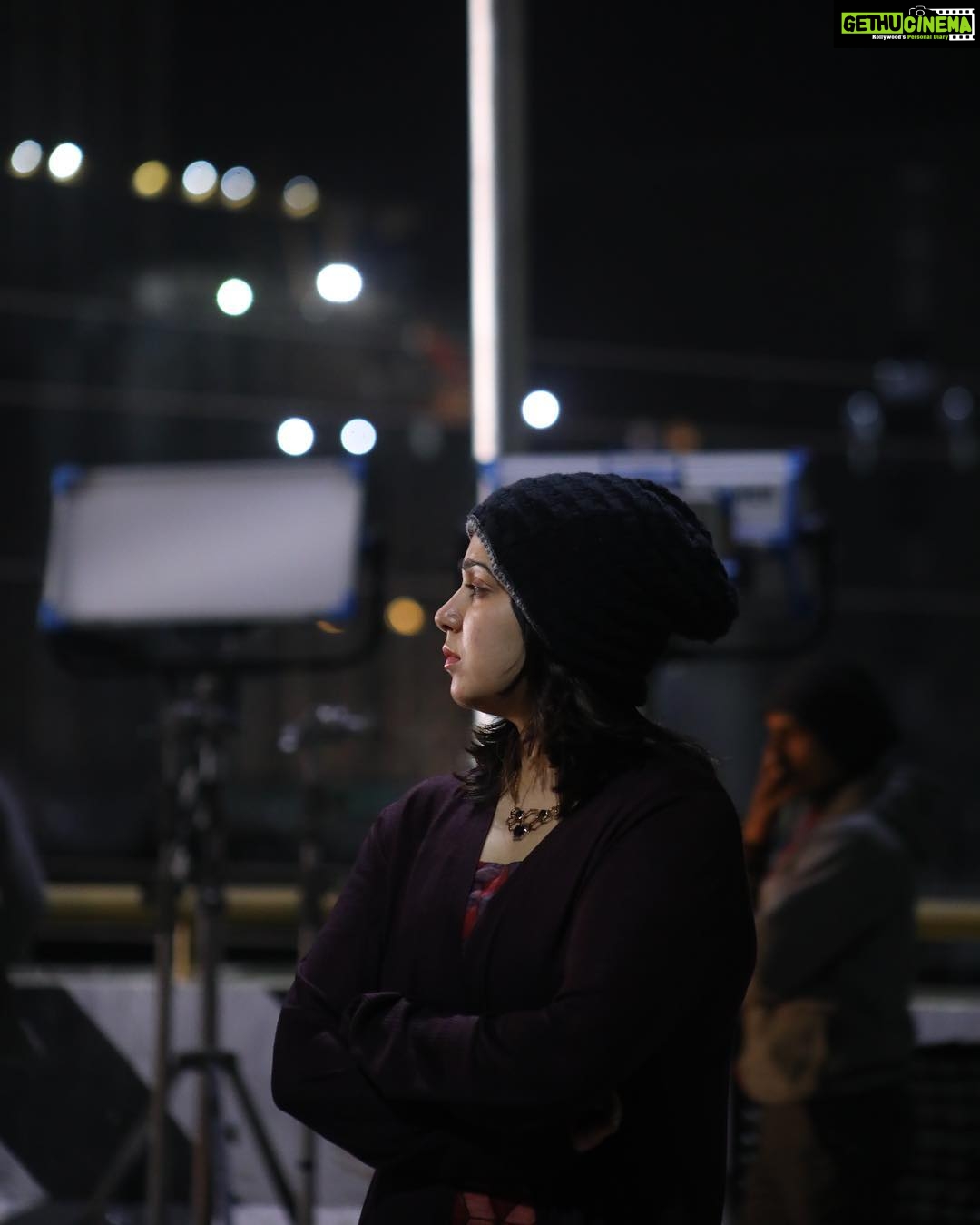 Charmy Kaur Instagram - Freezing 🥶 #nightshoot #ismartshankar #pcfilm @purijagannadh @ram_pothineni @puriconnects Hyderabad