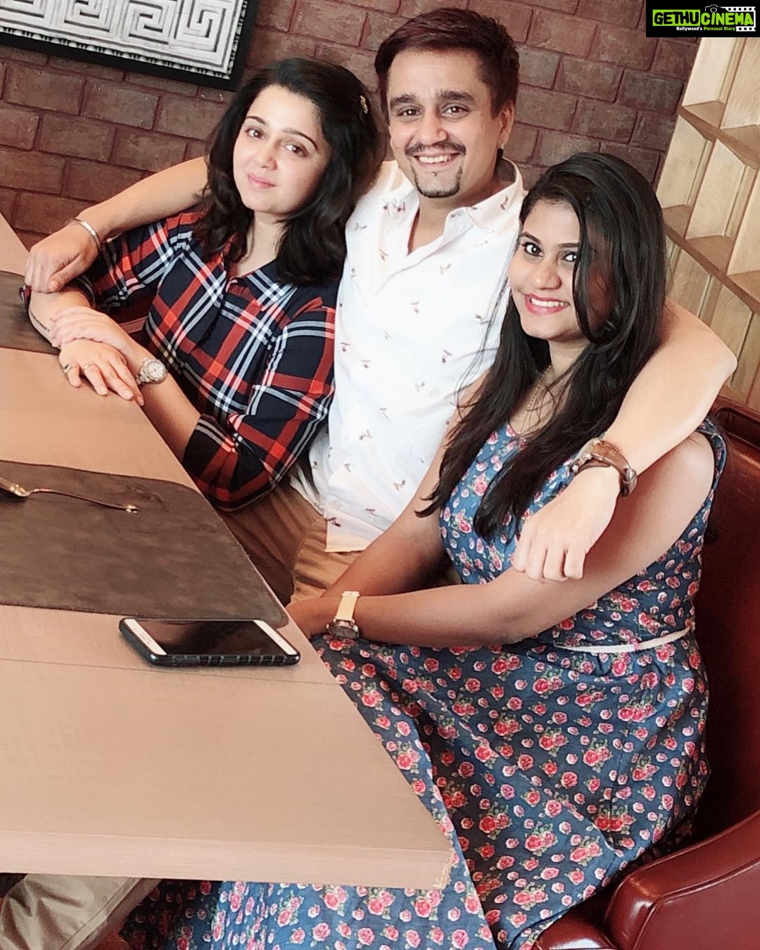 Charmy Kaur Instagram - I really have a caption for this , but I choose not to disclose π @mithimax bach gaya bey tu πππππ PS ππ» donβt trust those innocent faces ππ