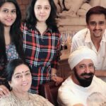 Charmy Kaur Instagram – #happybirthday #bigbro @mithimax 🤗🤗🤗🤗 @sabby_2122 #PCfamily Puri Connects