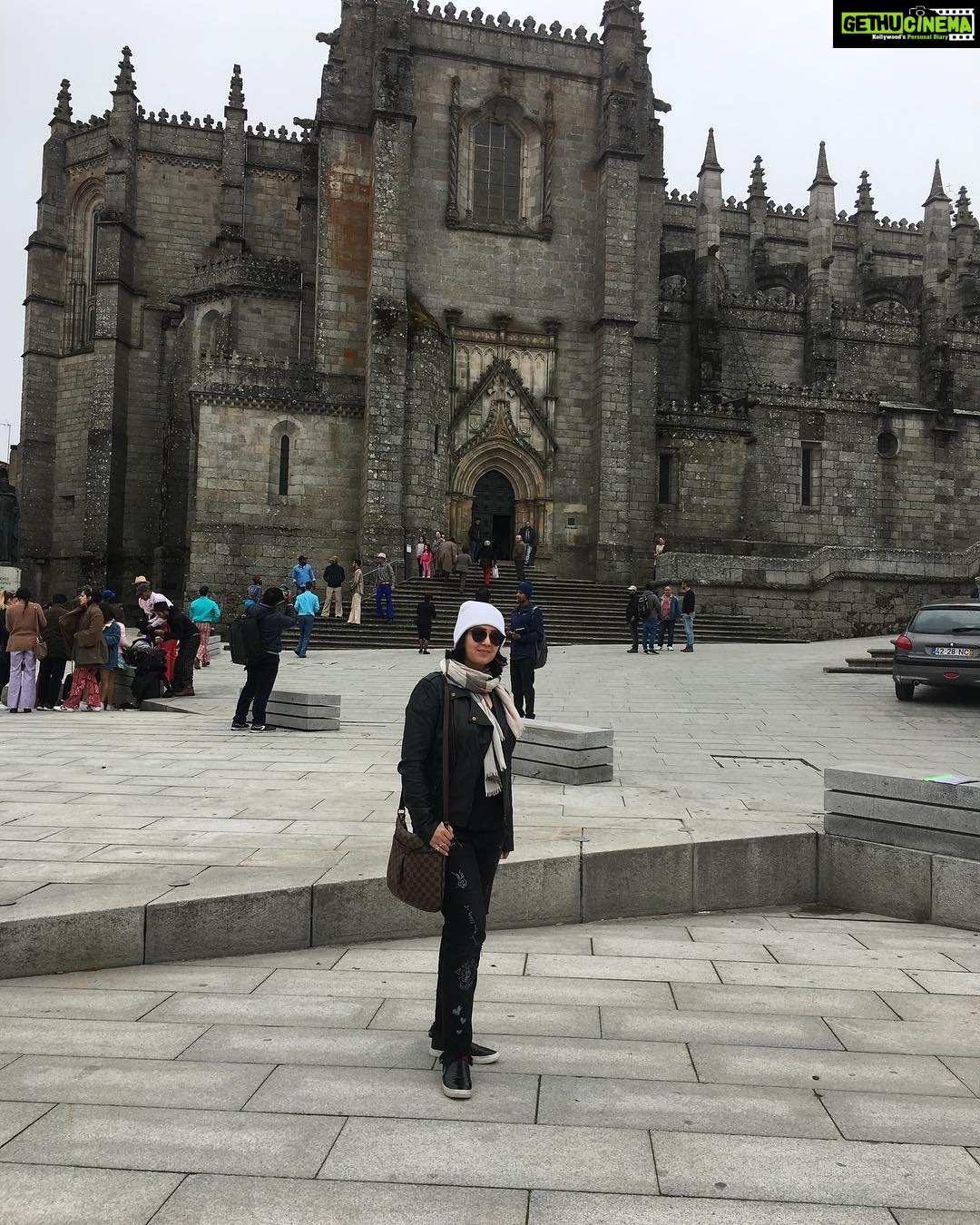 Charmy Kaur Instagram - Take only memories, leave only footprints.. Travel n travel 😍 my most fav chapter of life #throwback #europe #traveldairies
