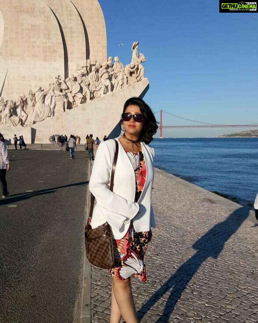 Charmy Kaur Instagram - Take only memories, leave only footprints.. Travel n travel 😍 my most fav chapter of life #throwback #europe #traveldairies