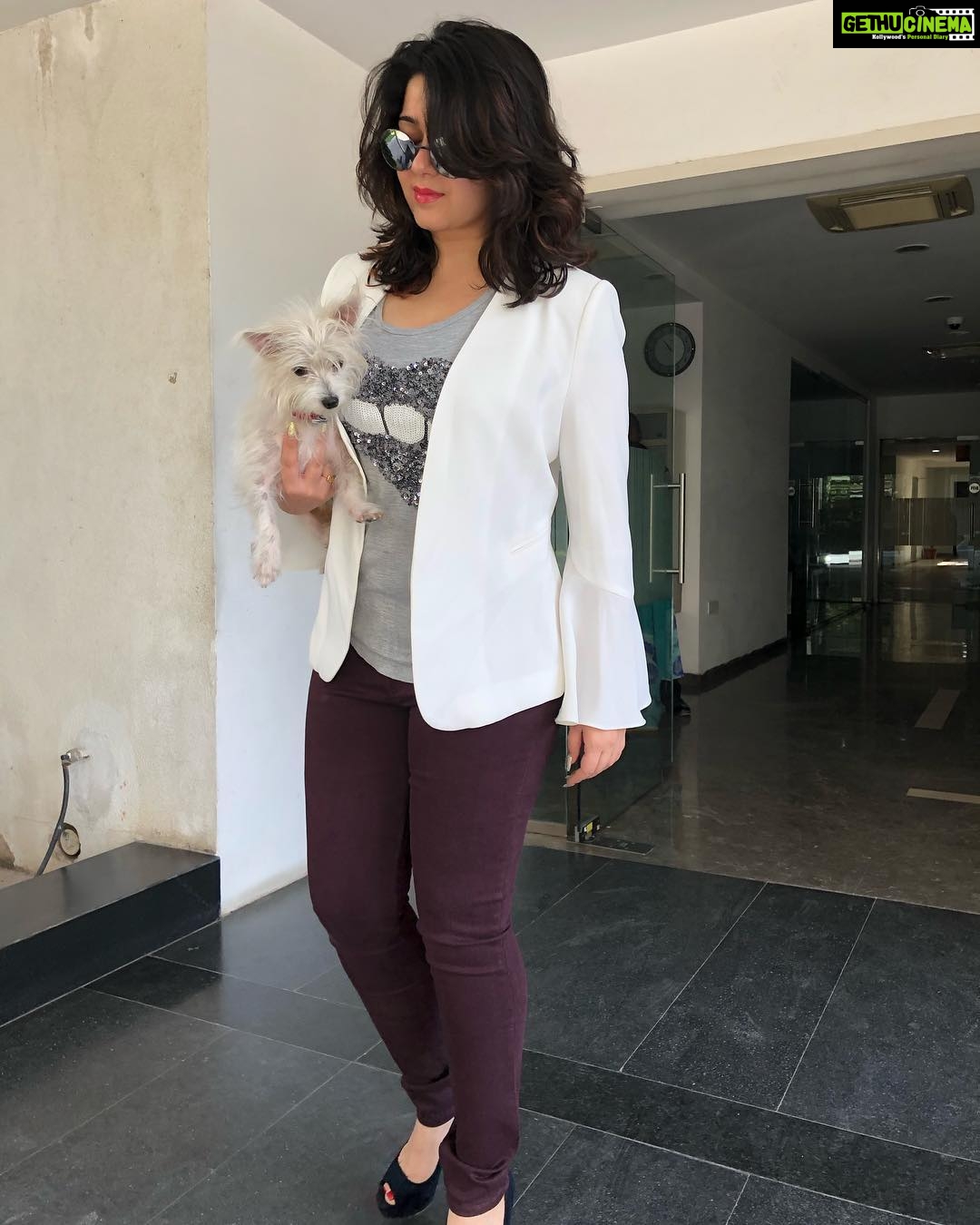 Charmy Kaur Instagram - On duty on a #sunday .. #workingwoman #entrepreneurlife #films #businesswoman @puriconnects