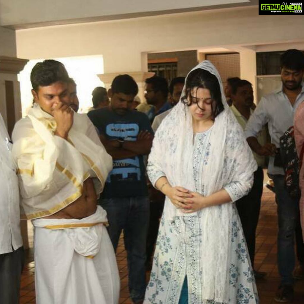 Charmy Kaur Instagram - #rip B Jaya garu .. @baraju_superhit May u n ur family gets strength