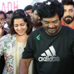 Charmy Kaur Instagram - Blast 💥😍 Best birthday so far 🧿 Thank u each and everyone celebrating for our happiness.. #hbdpurijagannadh 🥳🥳 @puriconnects #purijagannadh