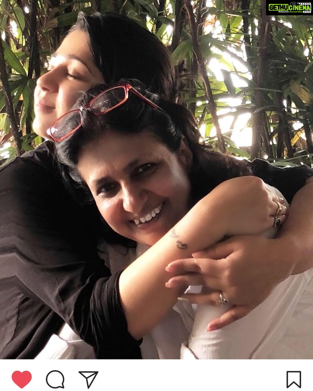 Charmy Kaur Instagram - Love u forever n ever 😘😘😘 @fariba264