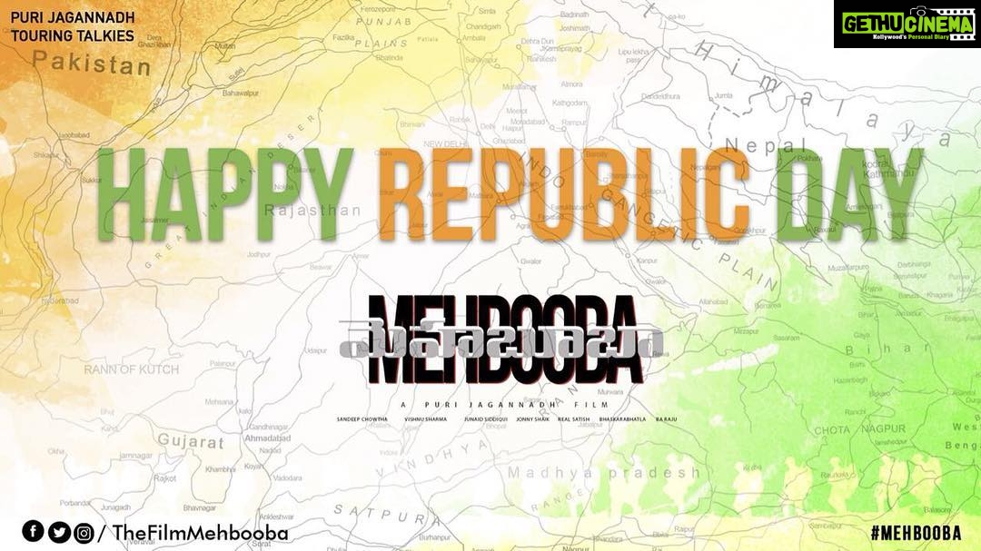 Charmy Kaur Instagram - #happyrepublicday from team #Mehbooba 🇮🇳 #PCfilm ❤️ @purijagannadh @puriconnects @actorakashpuri @jonnytheanimator @vishnu_sarma @vishu___reddy @junaid_editor @iamnehashetty @sandychow44 Hyderabad
