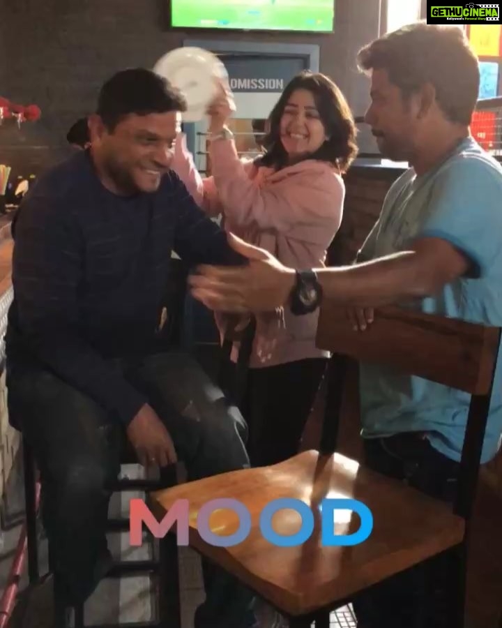 Charmy Kaur Instagram - 😂😂😂 Free Flow - Junction Bar