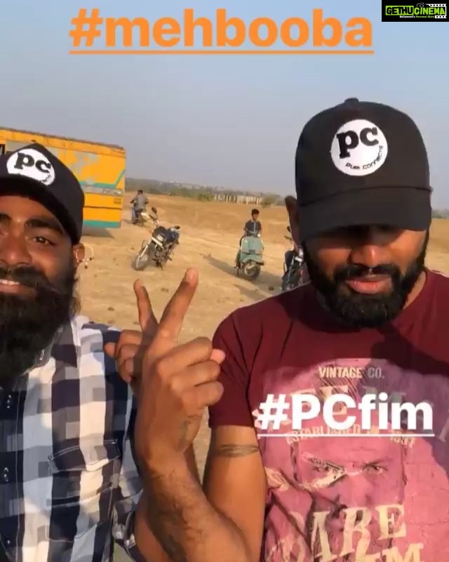 Charmy Kaur Instagram - #Mehbooba #PCfilm ❤️ #shooting @purijagannadh @puriconnects @thefilmmehbooba @actorakashpuri @vishu___reddy @iamnehashetty @vishnu_sarma @jonnytheanimator @sandychow44