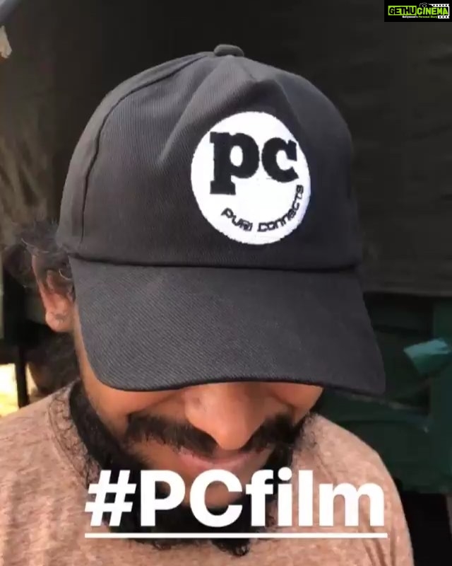 Charmy Kaur Instagram - #Mehbooba #PCfilm ❤️ #shooting @purijagannadh @puriconnects @thefilmmehbooba @actorakashpuri @vishu___reddy @iamnehashetty @vishnu_sarma @jonnytheanimator @sandychow44