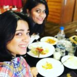 Charmy Kaur Instagram - #happyanniversary @mithimax @sabby_2122 Bro n sis in law , u guys were very smart to choose my parents marriage date as urs toooo 😜😜😜