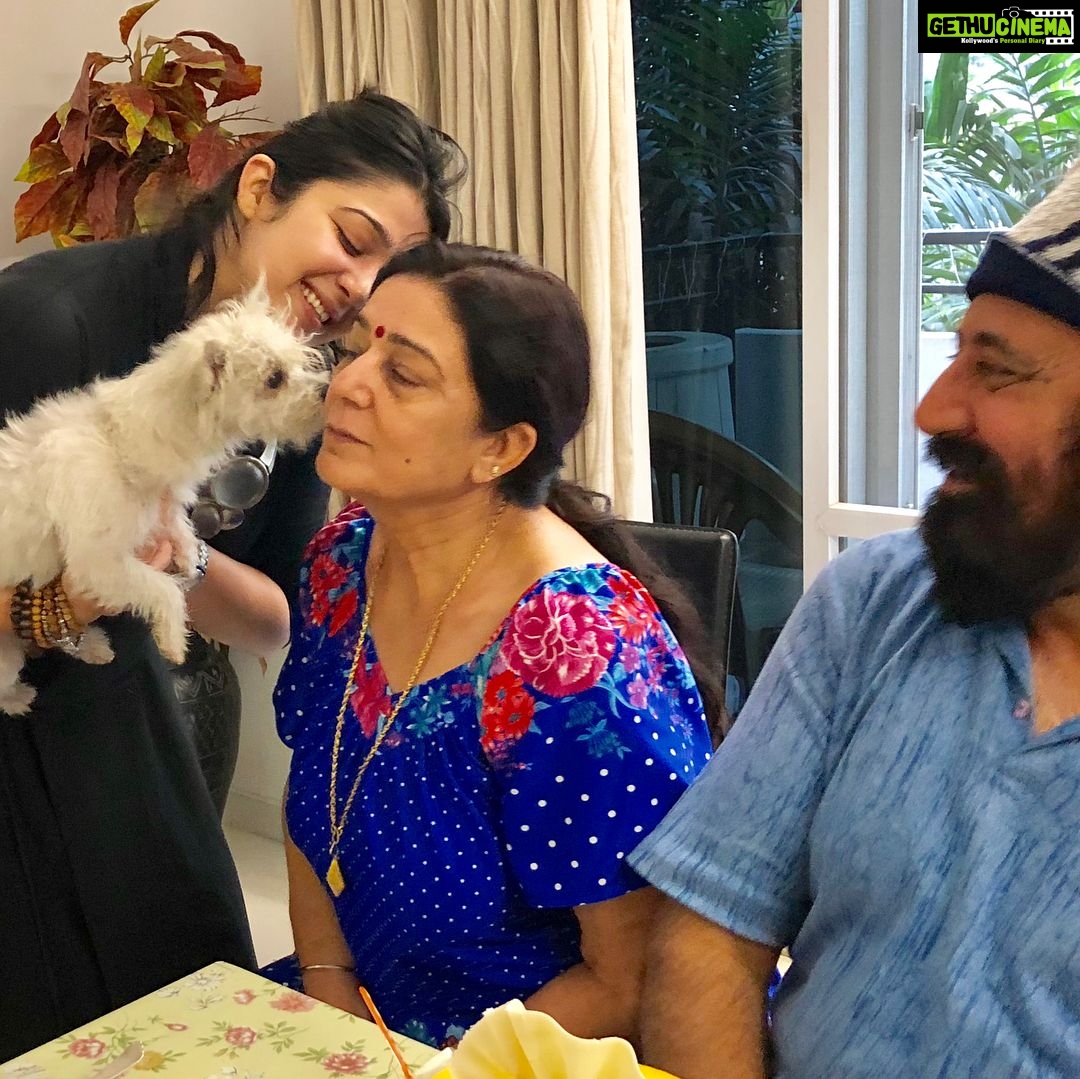 Charmy Kaur Instagram - #happyanniversary #momndad 36 years of marriage ππ they donβt manufacture these kinna products anymore πππππ love ya loads β€οΈβ€οΈβ€οΈ
