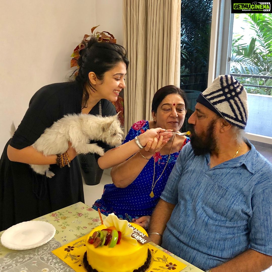 Charmy Kaur Instagram - #happyanniversary #momndad 36 years of marriage ππ they donβt manufacture these kinna products anymore πππππ love ya loads β€οΈβ€οΈβ€οΈ