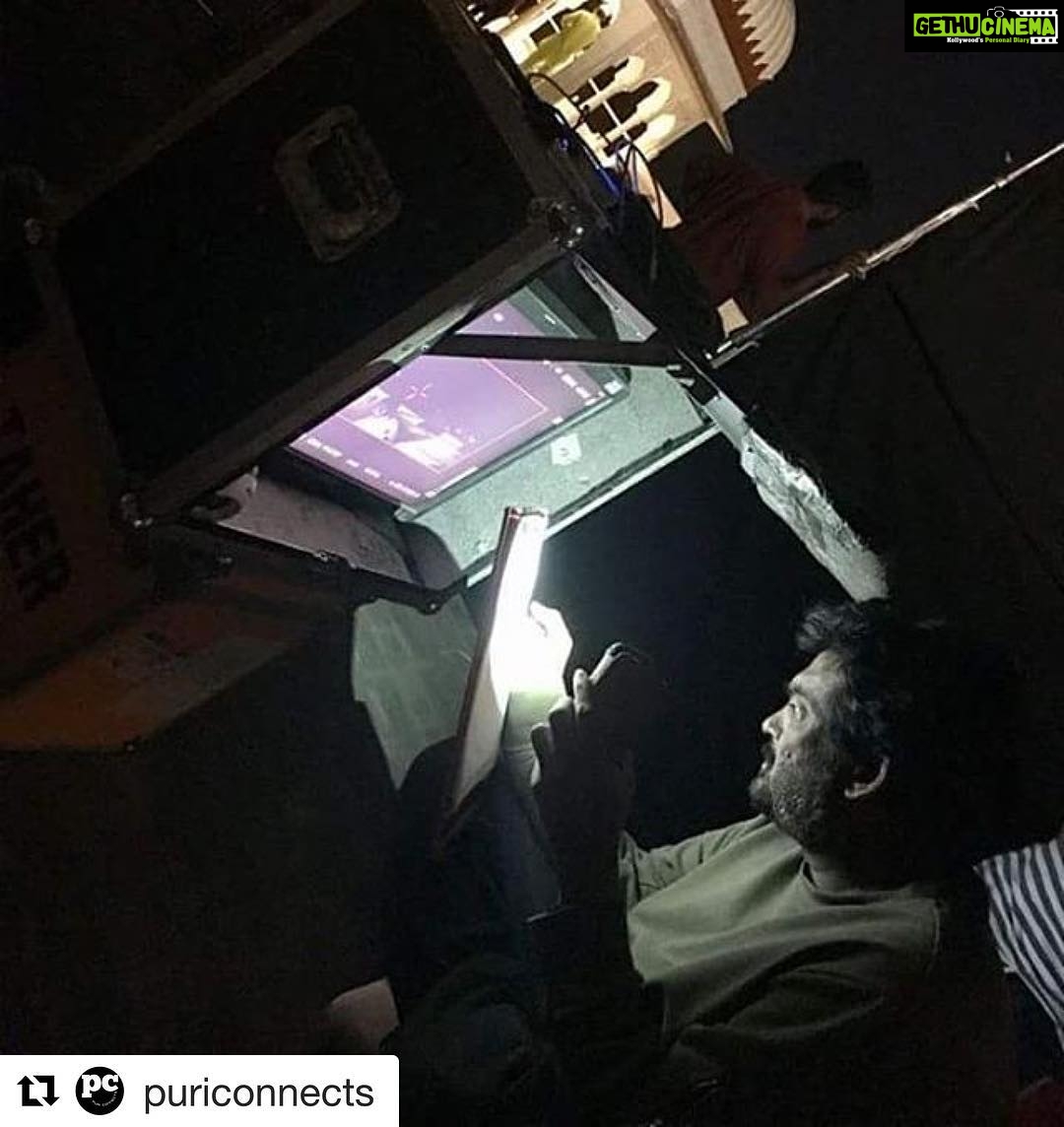 Charmy Kaur Instagram - Shoot life is the best life ❤️ #Repost @puriconnects (@get_repost) ・・・ Weekend night at shoot in Haryana 😍#Mehbooba ❤️ #PCfilm @thefilmmehbooba @charmmekaur @purijagannadh @iamnehashetty @actorakashpuri #weekend #Shoot #shootdiaries🎥 #FilmMaking #behindthescenes #shooting
