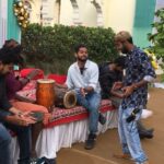 Charmy Kaur Instagram - While we get ready for the shot 😁 #mehbooba ❤️#shootlife #PCfilm @purijagannadh @thefilmmehbooba @puriconnects @actorakashpuri @iamnehashetty @vishureddy_ @vishnu_sarma @jonnytheanimator @sandychow44