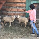 Charmy Kaur Instagram - ‪Meet my new friends 😍😍😍 chooo cute 😘😘😘 #himachal #Mehbooba #shootlife ❤️ @thefilmmehbooba