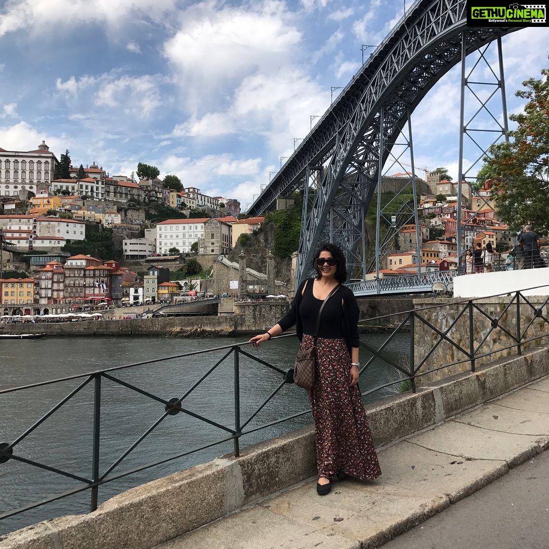 Charmy Kaur Instagram - 😁 #workmode #PuriConnects @puriconnects #PC #PORTUGAL