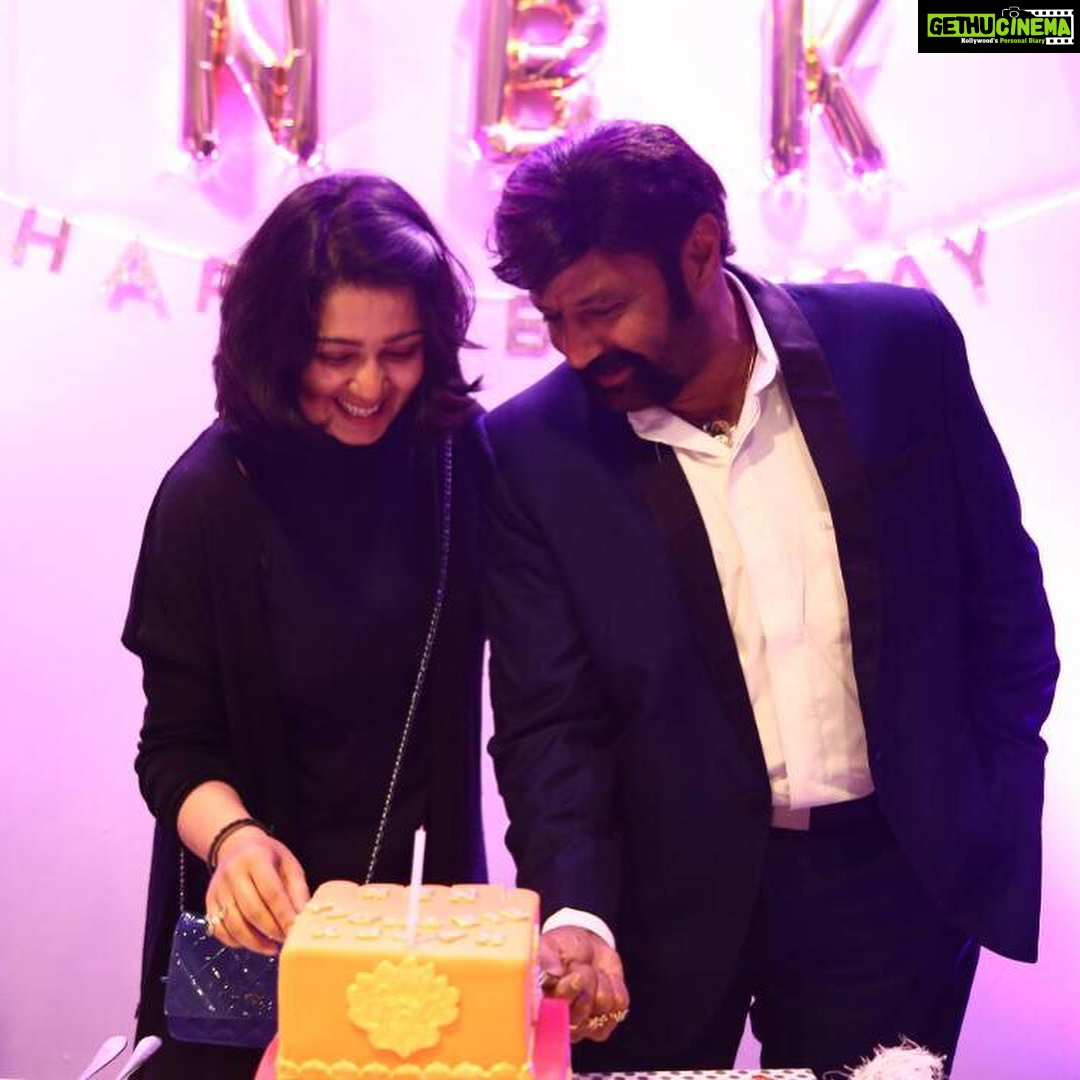 Charmy Kaur Instagram - #HappyBirthdayNBK #Fun #RespectToNBK 🙏🏻#PaisaVasool #portugal #Shooting @puriconnects @purijagannadh @kyradutt @vikramjeetvirk @musskansethi9 #bhavyacreations