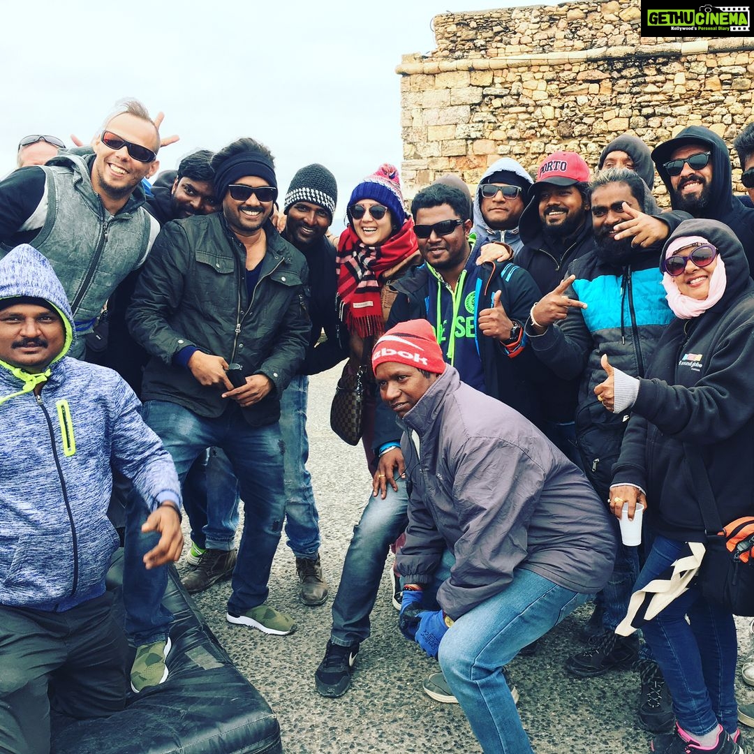 Charmy Kaur Instagram - #funteam #funshoot #portugal #NBK101 @purijagannadh #BhavyaCreations @kyradutt @musskansethi9 @shriya_saran1109 #PCfilm #PuriConnects