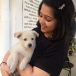 Charmy Kaur Instagram - Darling's mind voice "LIVE LIFE KING SIZE" 😂😂😂😂 #puppylove