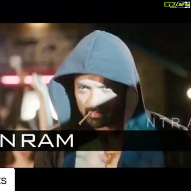 Charmy Kaur Instagram - #Repost @puriconnects with @repostapp ・・・ So proud of our own beautiful talent @AryaAditi killing it with her debut film #ISM ... Thanks to each n everyone #puriconnects @puriconnects #toabhentertainment