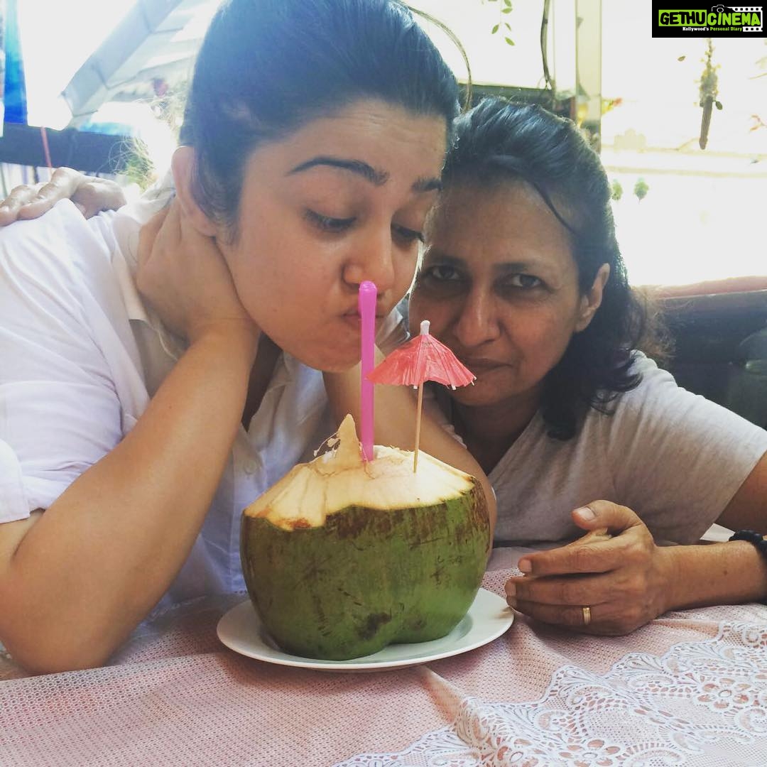 Charmy Kaur Instagram - #holiday Ya I know tats not funny 😜😜😜