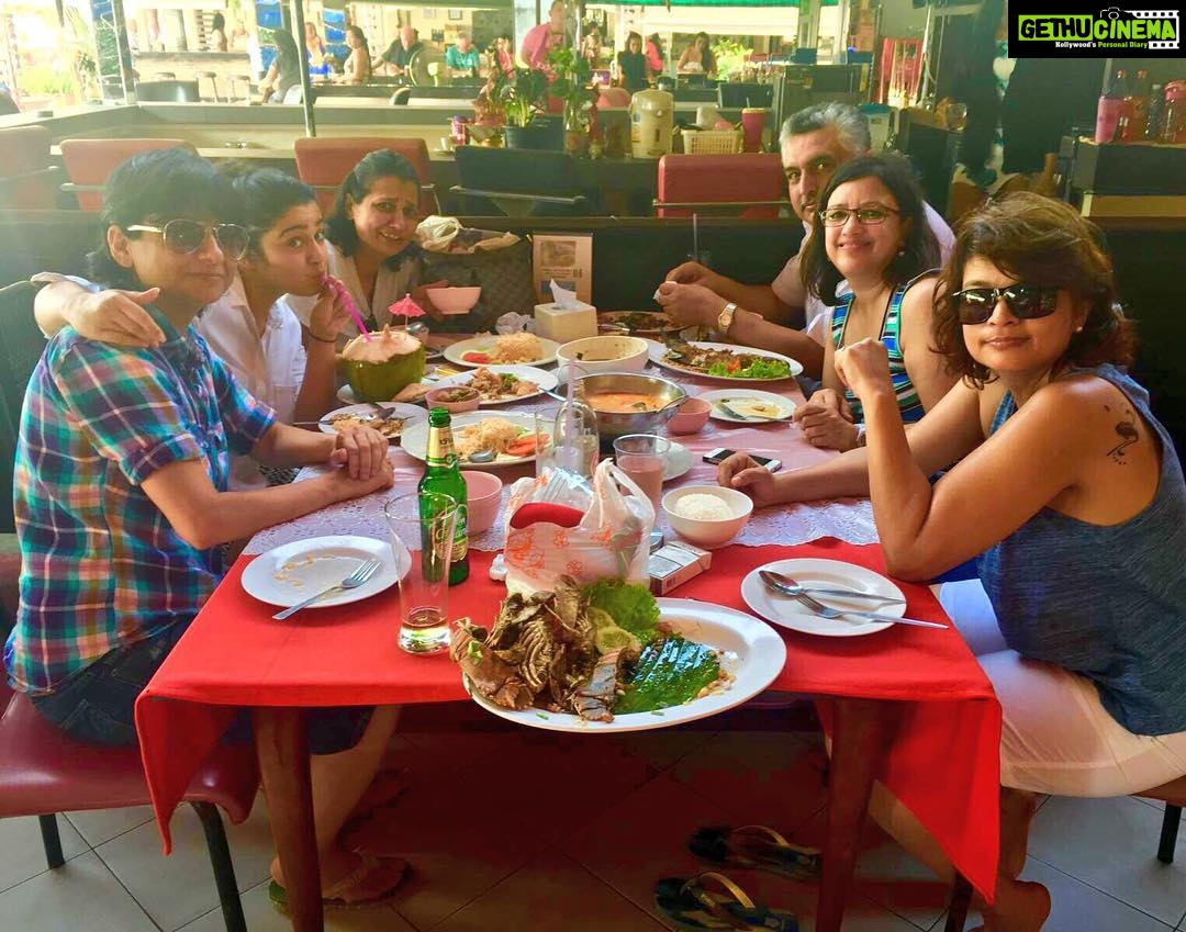 Charmy Kaur Instagram - #holiday #yummyfood