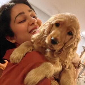 Charmy Kaur Instagram - When AURA meets ITEM 🥰
Congratulations to new mom @rashmika_mandanna , your baby is the most adorable angel 😘😘😘😘
N yes , welcome to aamchi mumbai 😛
#pets #petmom 🥰