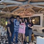 Charmy Kaur Instagram – Beautiful evening with gorgeous people at most beautiful home 😍 
Was Much required before we kick start our crazy schedule from tomorrow 💪🏻
Thanks @chunkypanday @bhavanapandey @ananyapanday for being super amazing host ❤️
#LIGER 💪🏻