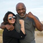 Charmy Kaur Instagram - It’s very rare that I feel super proud of myself , and this was that moment 😊 Super cool LEGEND @miketyson 🤗 #LIGER #USAschedule @MikeTyson @TheDeverakonda #PuriJagannadh @karanjohar @ananyapanday @apoorva1972 @vish_666 @meramyakrishnan @ronitboseroy @dharmamovies @puriconnects @prashantshahofficial