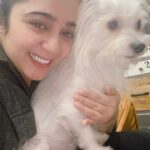 Charmy Kaur Instagram - Anybody who doesn’t know what soap taste like , never washed a dog 😝😝😝 . Tat was ITEM baby after having a fun play in rain n mud 😂😂 It was a 2 hr session to clean him up , but totally worth it 😍😍 #pets #love