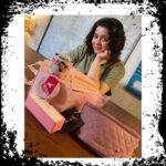 Charmy Kaur Instagram – Diwali has begun 🤗
Thanks @ananyapanday for such cool gifts from @fastrackworld 🥰🥰
Beautiful stuff 🤗
#diwali2020