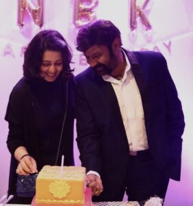 Charmy Kaur Instagram - Baaaalaaaaaaaaaaaa 😁😁 Happpyyyyyyyyy birthdaaayyyyyy .. 💃🏼💃🏼💃🏼 Let’s party soon 🥳🥳🥳 #happybirthdayNBK