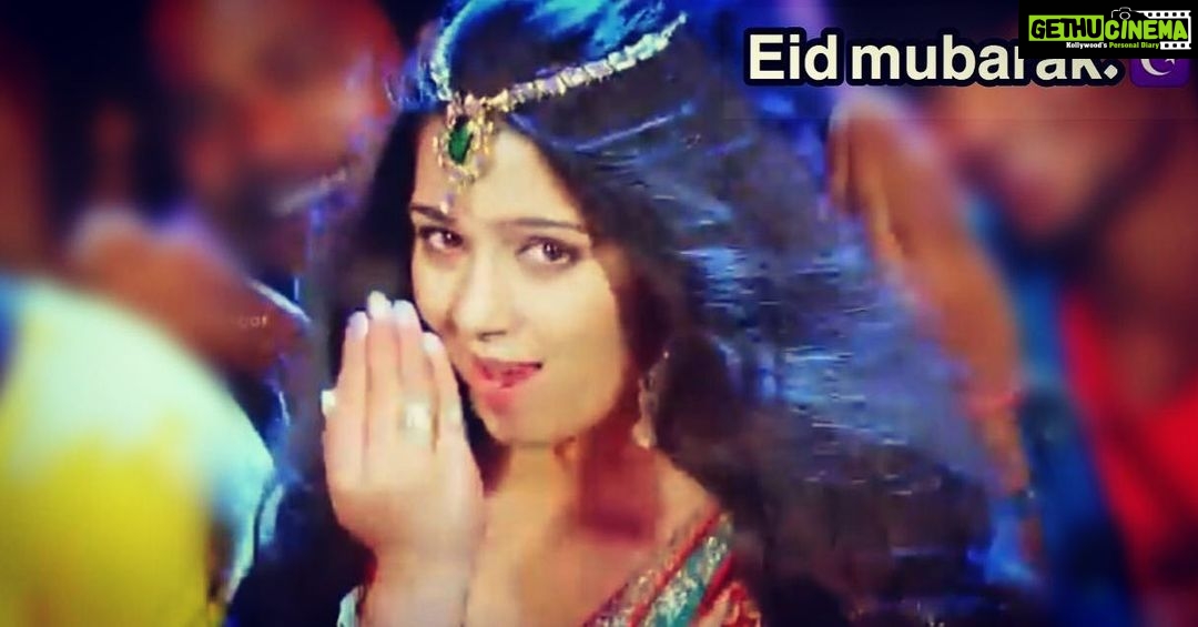 Charmy Kaur Instagram - #eidmubarak to everyone 🤗