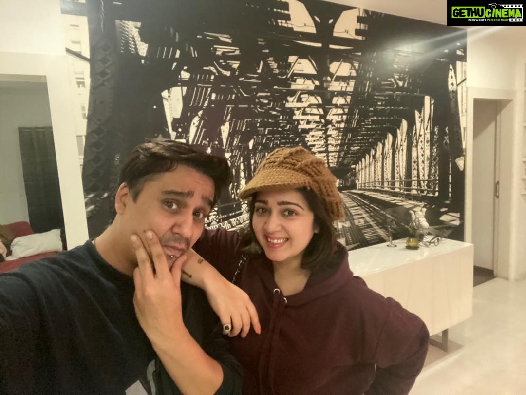 Charmy Kaur Instagram - Freedom to love , freedom to fight , tats Wat siblings r for 😁 #happysiblingsday @mithimax .. keep up ur high energies always 😁 We need sum new pics soon dude 🤦🏼♀️
