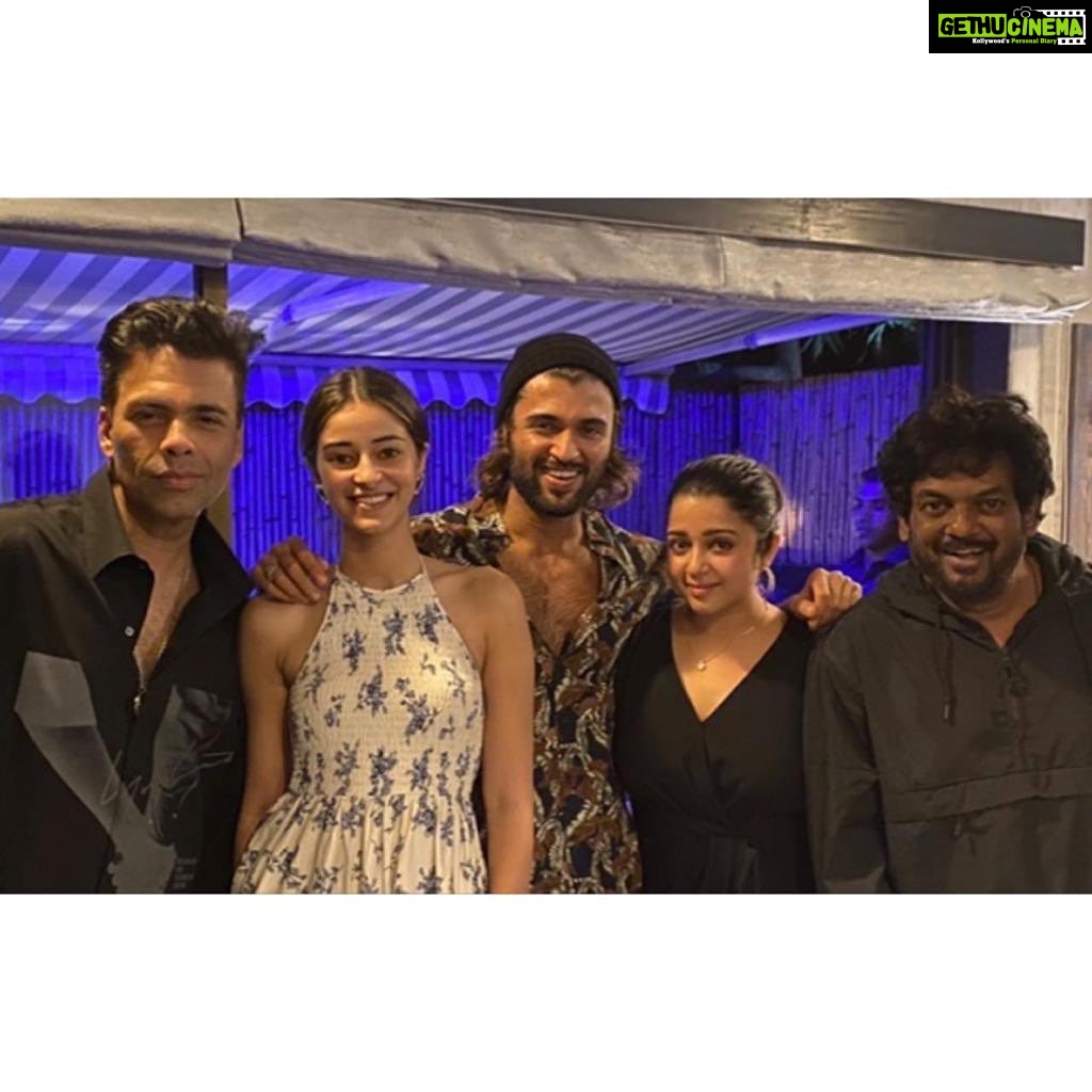 Charmy Kaur Instagram - Happpppppiest Bday @karanjohar πππ U make business collaborations also so much fun πππ Never a dull moment when u r around π€©ππ₯° Party baaki hain π Lots of love π πβ£οΈ #hbdkaranjohar
