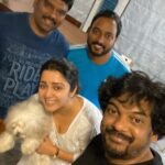 Charmy Kaur Instagram - Was fun having u over 🤗 Repost from @puriconnects using @RepostRegramApp - Our P R O @ursvamsishekar with our boss @purijagannadh and boss lady @charmmekaur at our Mumbai office ADDAA 🤟🏻 #PJ37 #VD10 #PCfilm ❣️