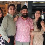 Charmy Kaur Instagram - Happy anniversary mom dad , bro n sis in law 😁😁 Missing u guys a lot today , but shall make up to it as soon as I get bck from Mumbai 🥳🥳 N keep rocking by feeding people yummy food from ur cloud kitchen @trulypunjabi 😋 @mithimax @sabby_2122
