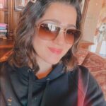 Charmy Kaur Instagram - Glasses to cover my jet lagged face 😂 #liger #vegas #shoot