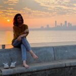 Charmy Kaur Instagram - Most fav moment 💖 #sunset #beach #love #freedom #liveandletlive