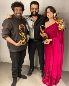 Charmy Kaur Instagram - Best sensational director @purijagannadh 💖 Best sensational actor @ram_pothineni 😘 Best producer ME ME ME 😍 Best sensational movie US US US 😜 Best music #manisharma 😁 #ismartShankar bags 5 awards 🤩 Thanks @zee5telugu 💃🏼