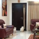 Charmy Kaur Instagram - When I got to my parent’s home to pick up Item n Sexy after a long 4 week outdoor, 5 mins before entering , item n sexy jumped to the main door n were barking expecting me ,, than showered me with soooooo much love , hugs n non stop kisses .. #blessed #home #parents #pets #family .. video captured by my in house photographer @mithimax 😁😁