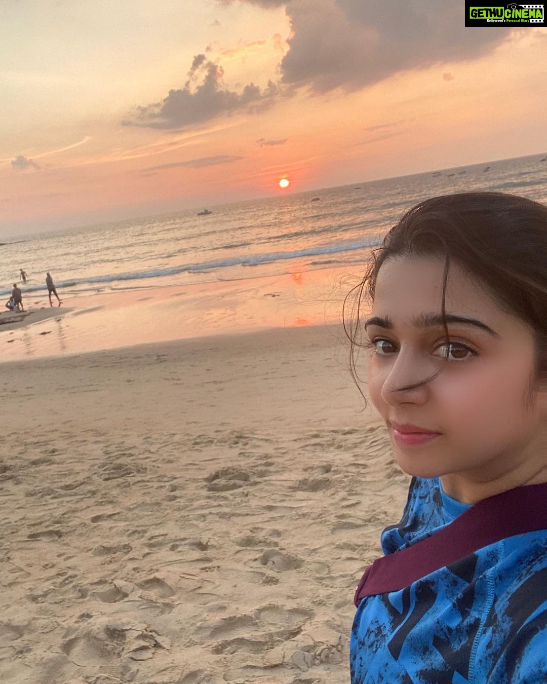 Charmy Kaur Instagram - Much needed workout bfore a long day today !! #sunday #workmode #goa #romantic #PC #entrepreneur #producer