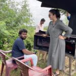 Charmy Kaur Instagram - Mooooost camera shy director 😂😂 @anil.paduri . . . #romantic #shootmode #pcfilm @purijagannadh @puriconnects @actorakashpuri #ramyakrishnan @ketikasharma 🤟🏻 #producer #entrepreneur