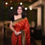 Charmy Kaur Instagram - GROW so u can GLOW 😘 . . . . #sunday #saree #producer #entrepreneur . Saree: @sailesh_singhania Styled by @officialanahita Location: Puri Connects Jwelery : My mommy 😘 Watch : @chopard Shoes: @ferragamo Hair n make up : @miraclesbylaila Pic: @pramod_captures