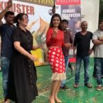 Charmy Kaur Instagram - N my most fav thing to do 😁 DANCE 💃🏻💃🏻 Moves of success 💃🏻💃🏻💃🏻#ismartshankar 🤩