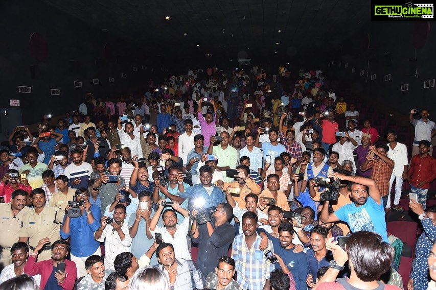 Charmy Kaur Instagram - Last few days visiting number of cities n various Theaters all over AP n Telangana, were the best days of our life .. myself n @purijagannadh wholeheartedly thank each one of u who came to the theatres watching the film again n again ππ»ππ»ππ»ππ» #ismartshankar ISMART BLOCKBUSTER ππ»πͺπ»ππ»